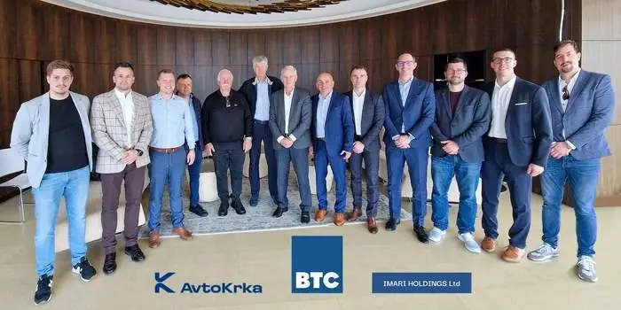 LynxCraft with investors