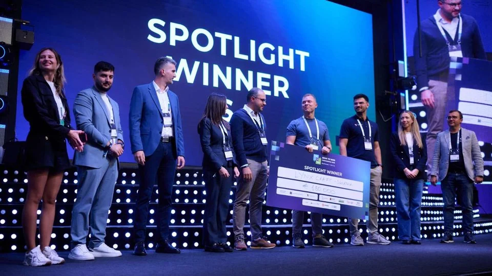 LynxCraft je zmagal na startup tekmovanju Spotlight 2025 na konferenci How to Web v Bukarešti 🎉
